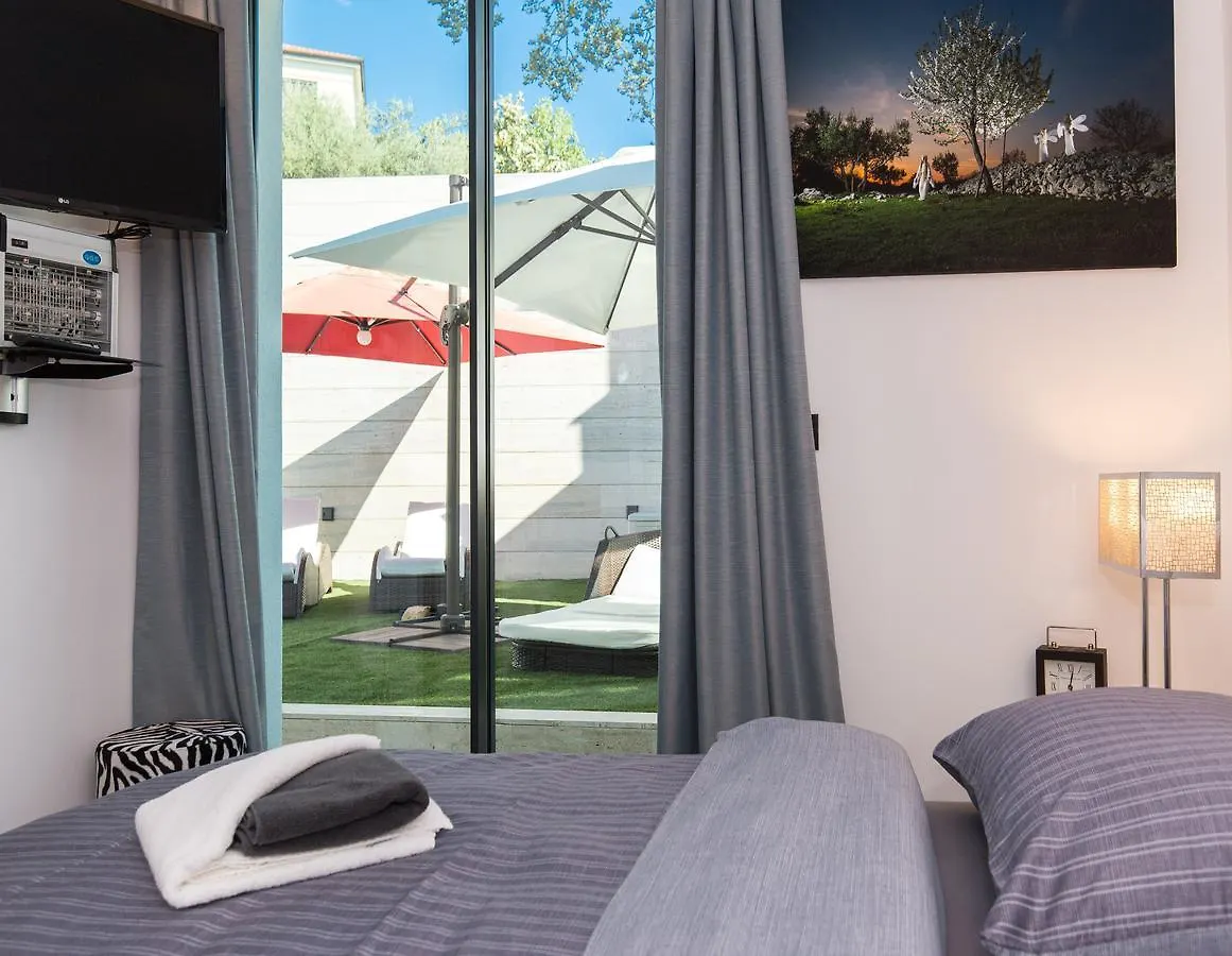 Apartment Carmen Малинска